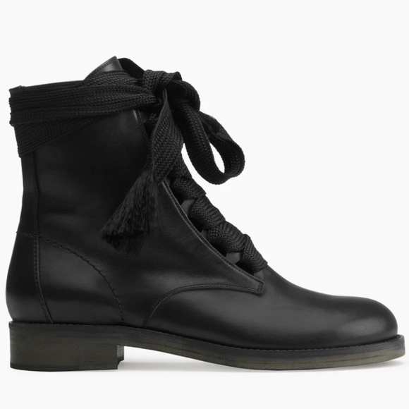 NWOT CHLOE HARPER ANKLE BOOT - Picture 1 of 3